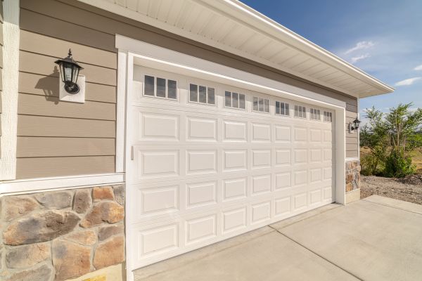 Cost of Garage Lifting in Wheaton
